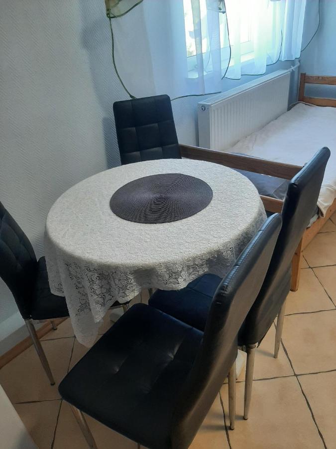 Pokoje Goscinne Cuma Łeba Kültér fotó